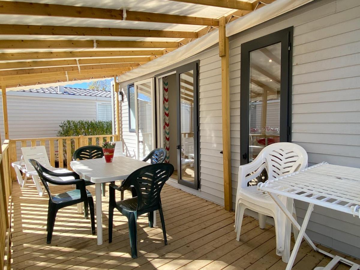 Hotel Camping Pleine Mer Vias Esterno foto