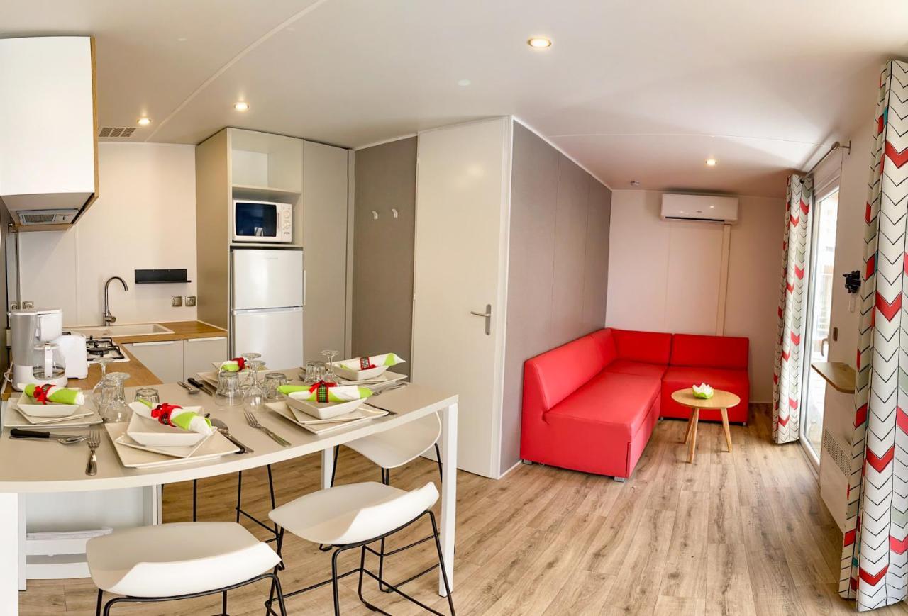 Hotel Camping Pleine Mer Vias Esterno foto