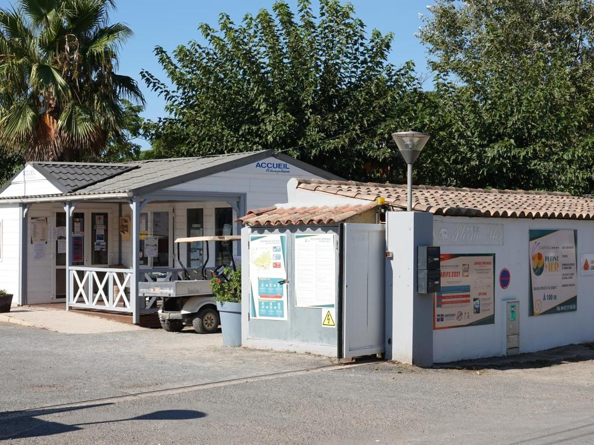 Hotel Camping Pleine Mer Vias Esterno foto