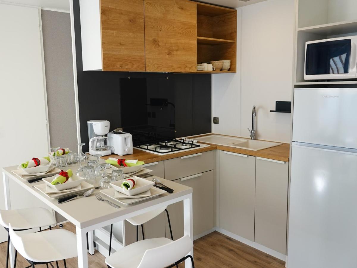 Hotel Camping Pleine Mer Vias Esterno foto