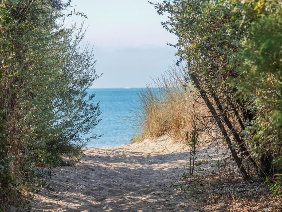 Hotel Camping Pleine Mer Vias Esterno foto
